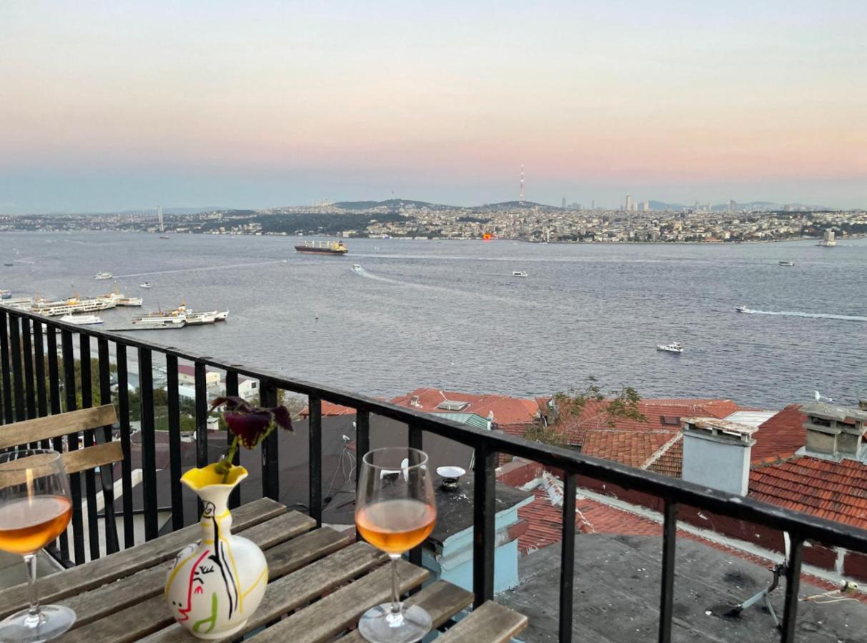 דירות איסטמבול Art Loft , 270* Full Sea View In Cihangir מראה חיצוני תמונה